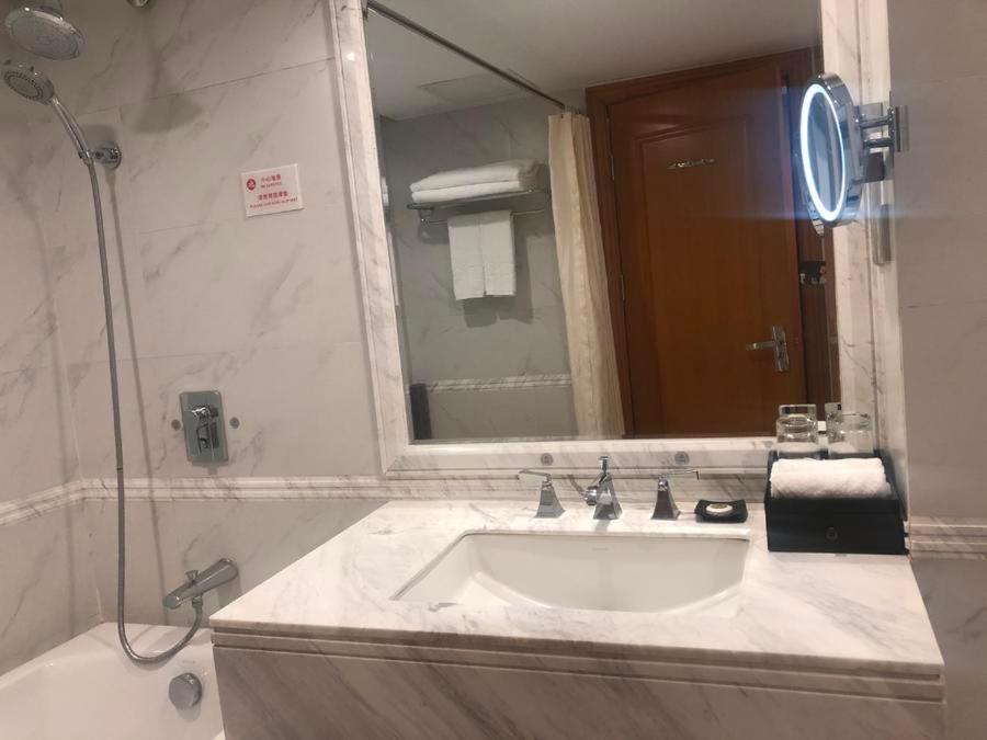 Guangzhou Yuehai Hotel Exterior foto